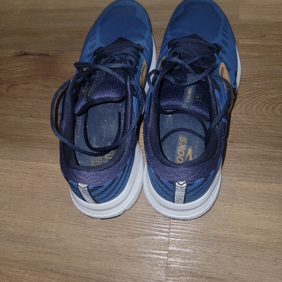 Brooks Men's shoes size 10.5 - Picture 4 of 6